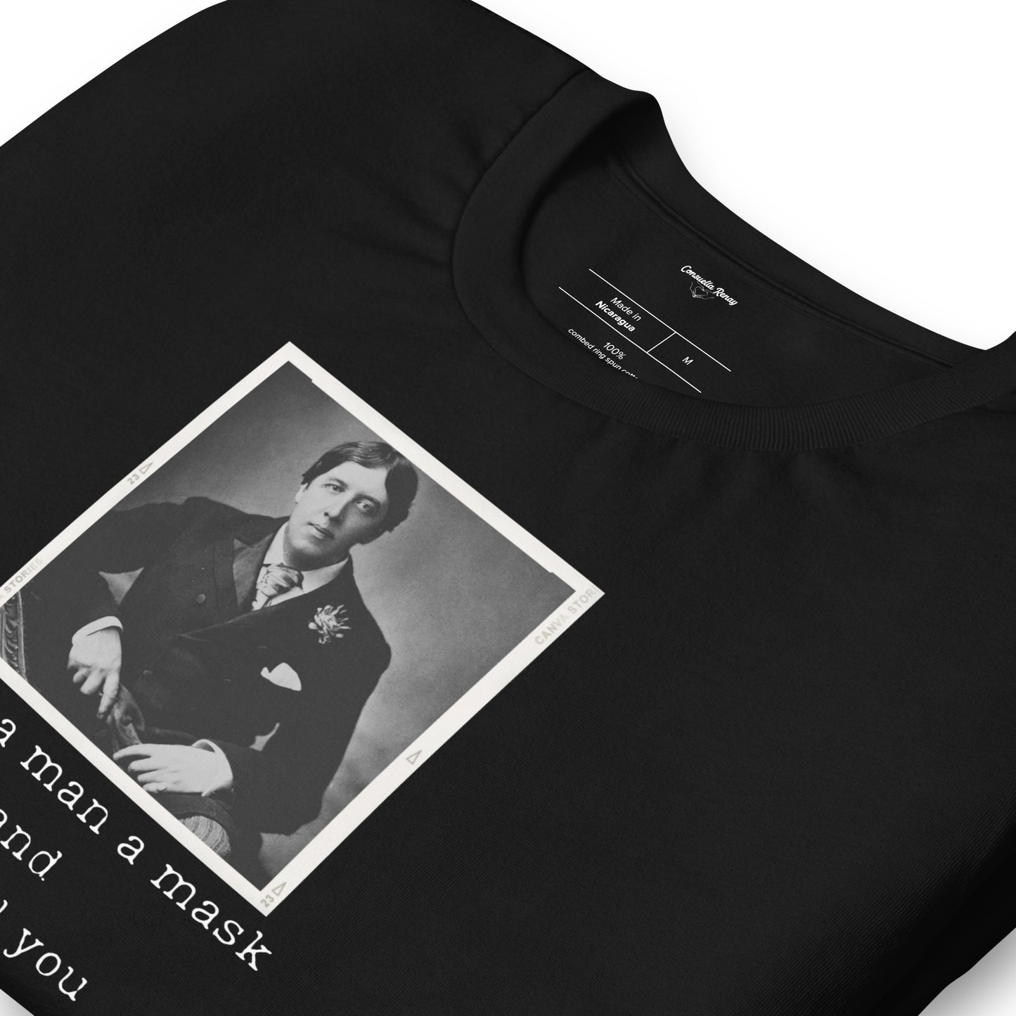 Oscar Wilde Unisex t-shirt